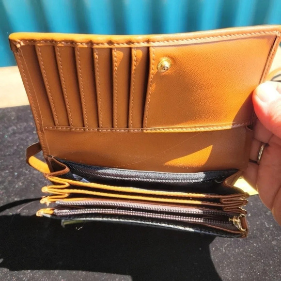 Vintage  pocketbook with long strap - Picture 5 of 7